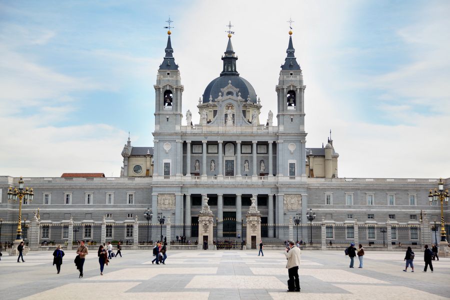 Katedra La Almudena w Madrycie